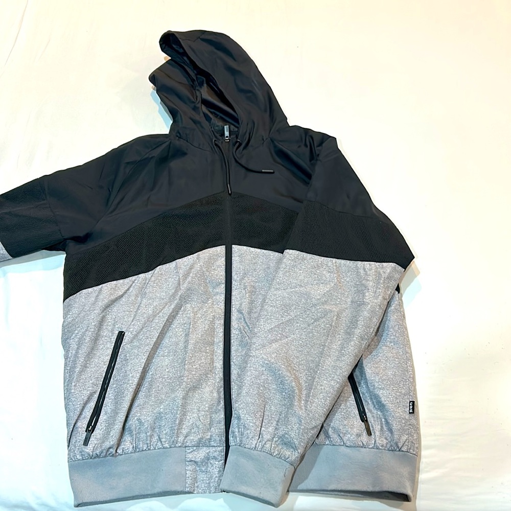 2 jackets in bundle - Picture 2 of 7